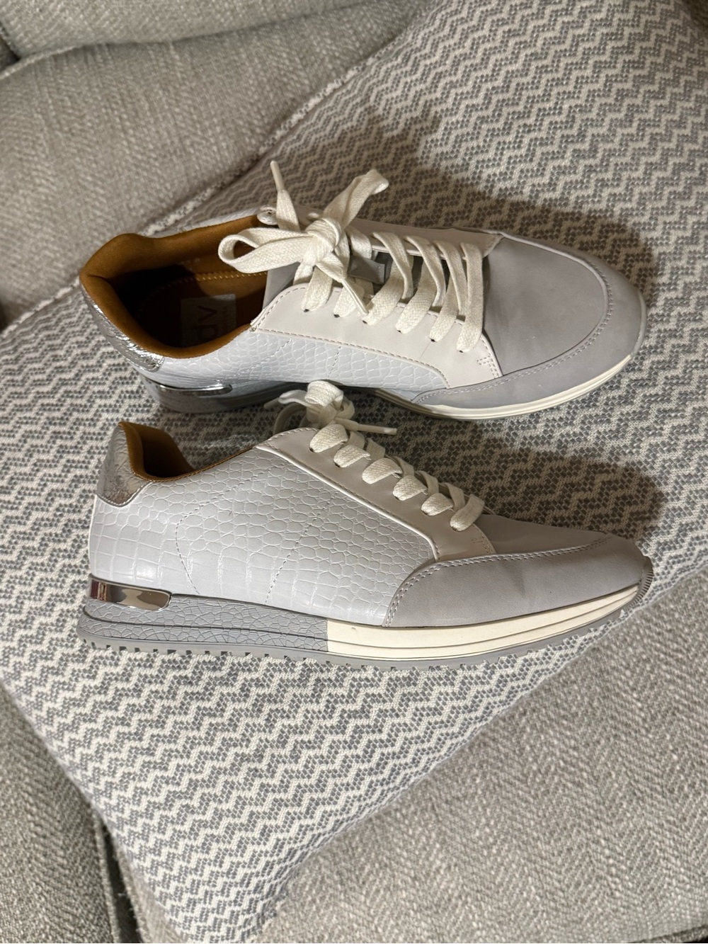 Dolce Vita White & Light Gray Low-Top Croc-Textured Sneakers